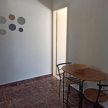 Lovely Beachfront Studio Malaki Εξωτερικό φωτογραφία